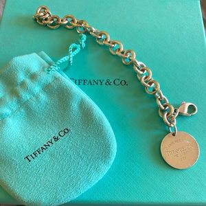 Vintage Tiffany & Co “Return To Sender” silver bracelet